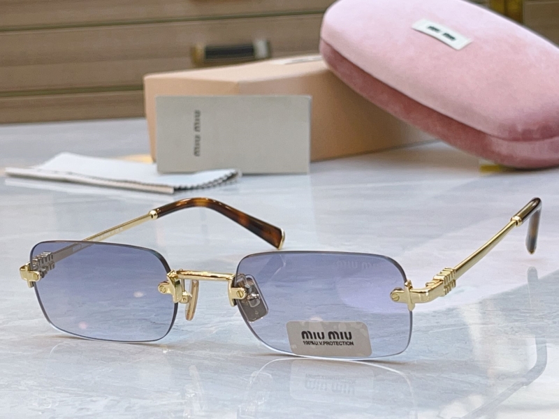 MIU MIU